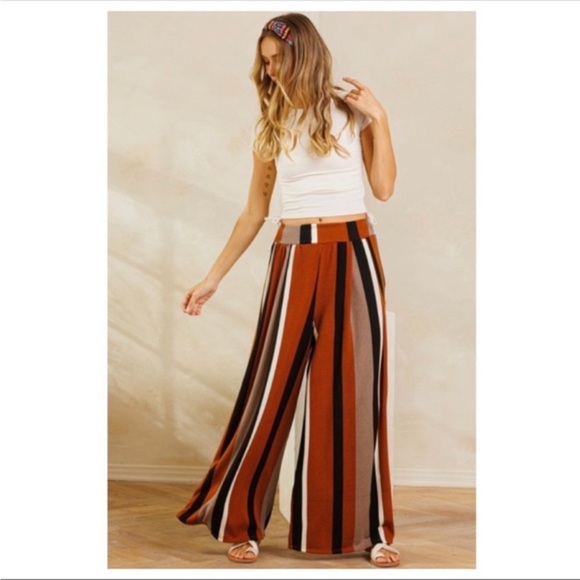 BNWT Wide Leg Striped Knit Pants - Picture 1 of 4